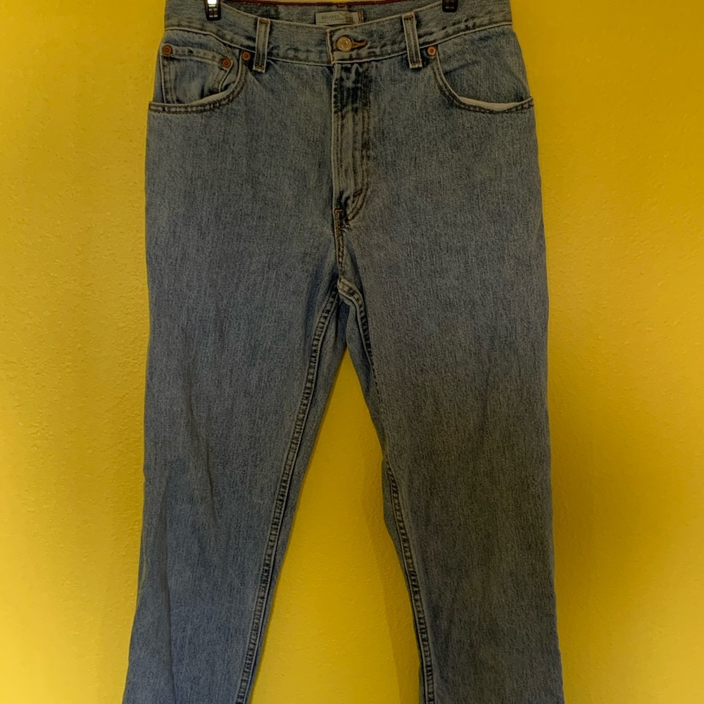 Light Wash Levi’s Straight Leg Jeans❤️